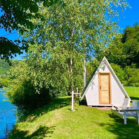 Una Kamp Hotel Bosanska Krupa Kültér fotó
