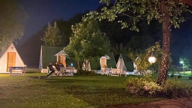 Una Kamp Hotel Bosanska Krupa Kültér fotó