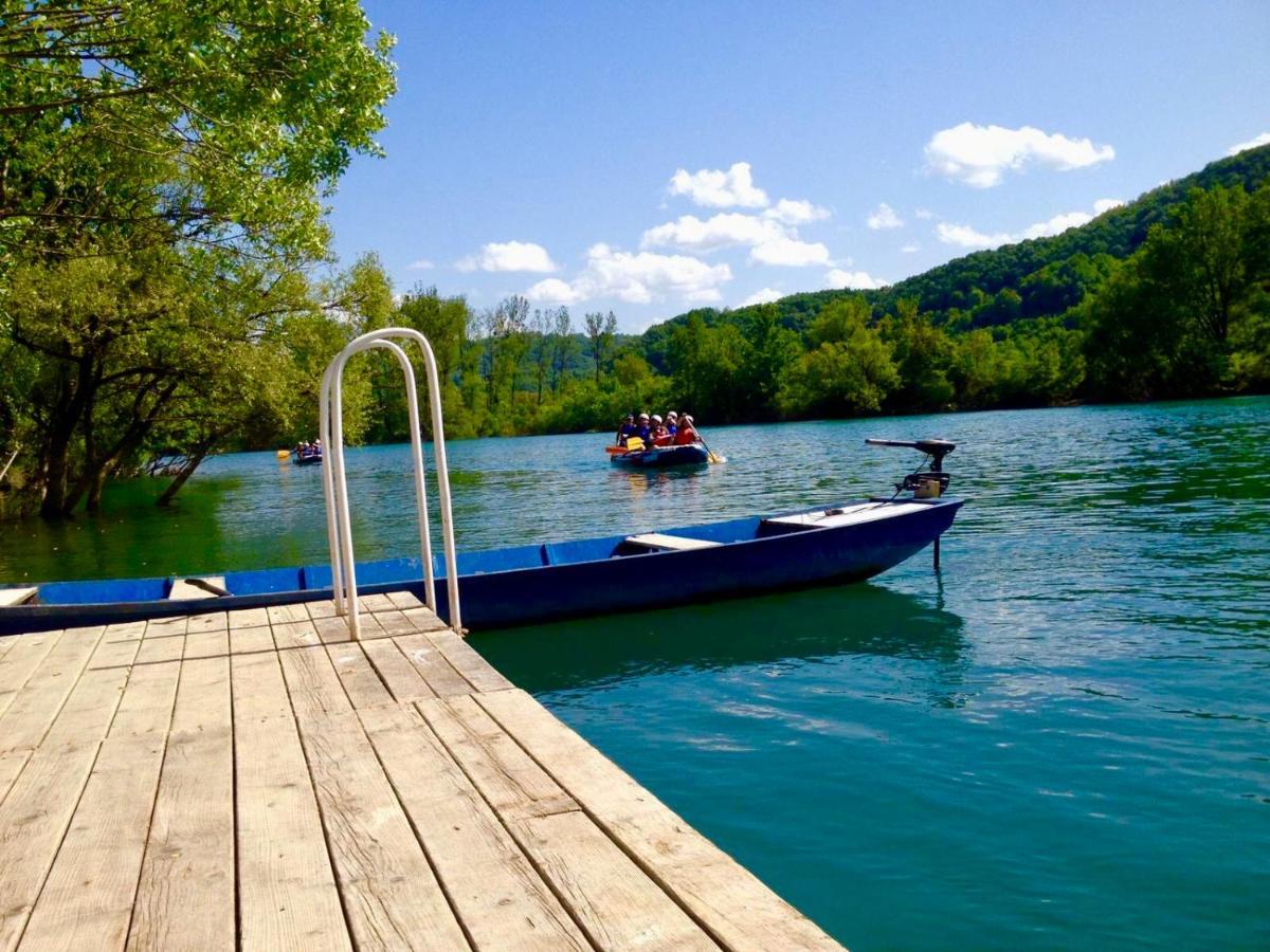 Una Kamp Hotel Bosanska Krupa Kültér fotó