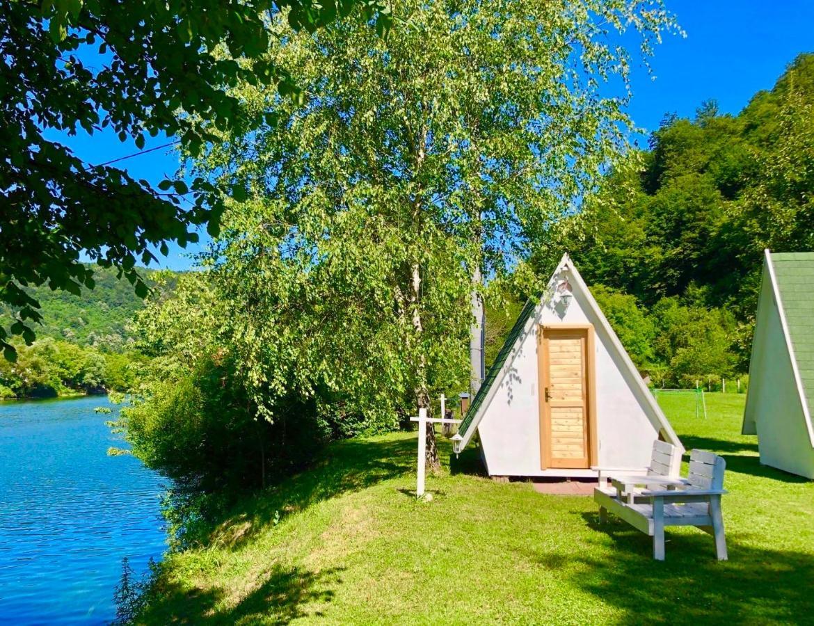 Una Kamp Hotel Bosanska Krupa Kültér fotó