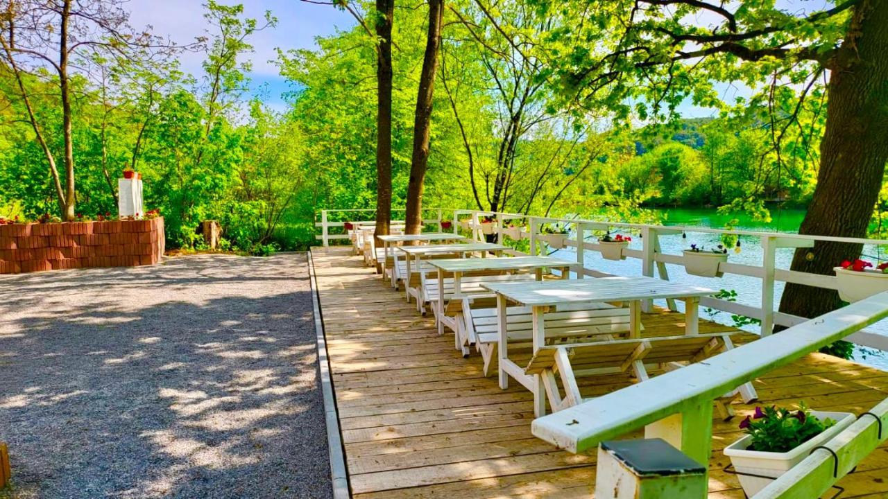 Una Kamp Hotel Bosanska Krupa Kültér fotó